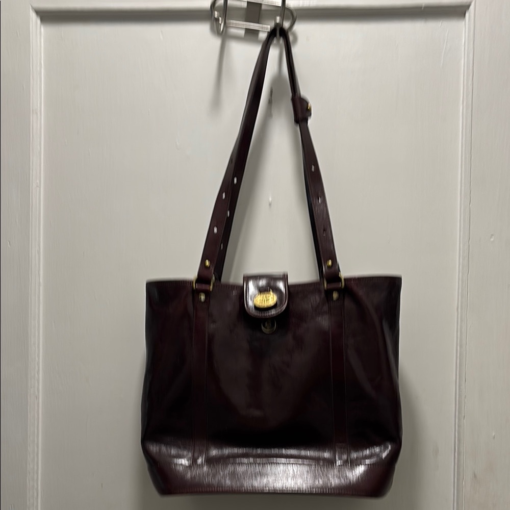 Elegant Brown Leather Tote Bag - Picture 3 of 7